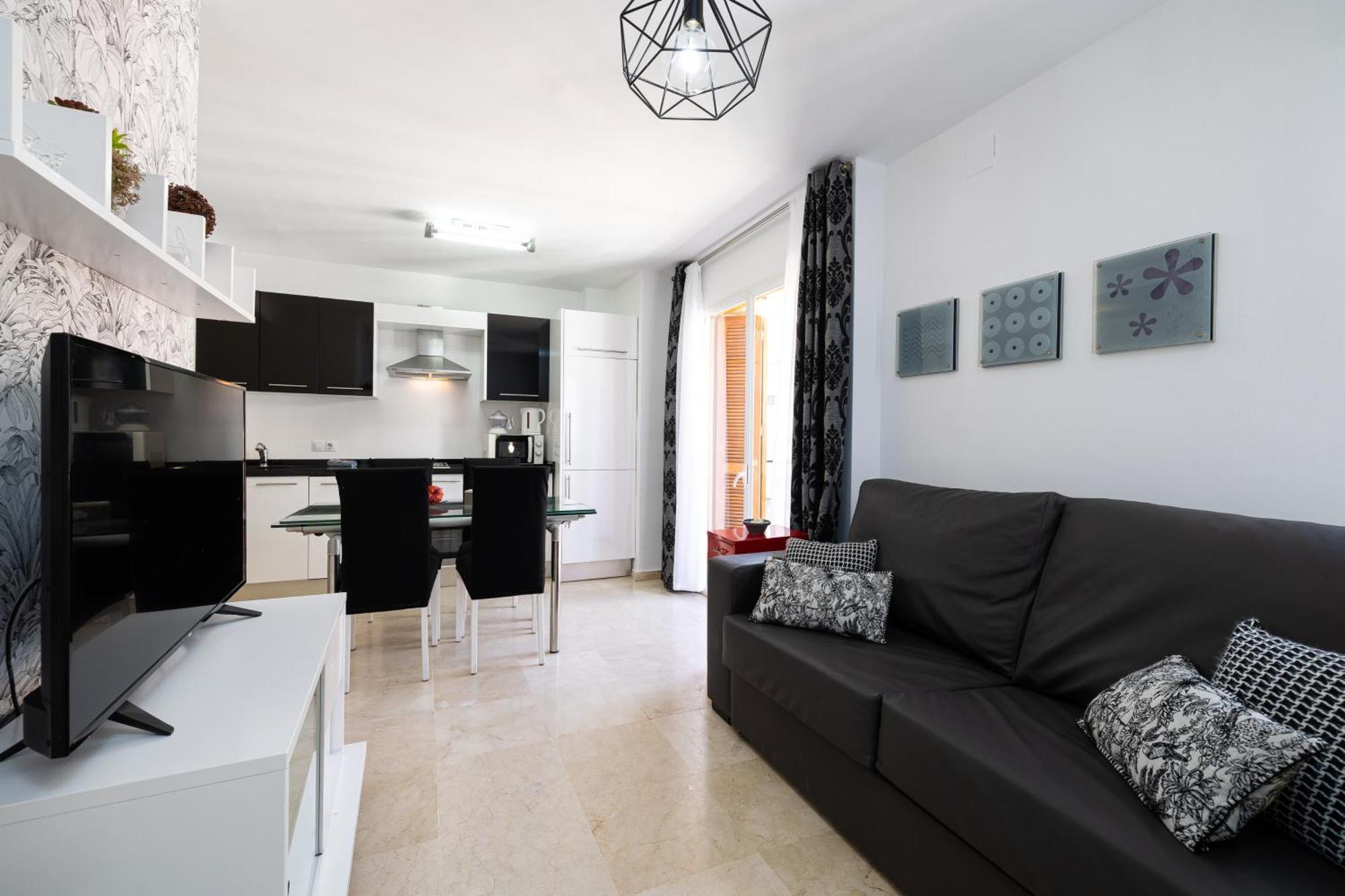 Holidays2malaga Ancha Del Carmen Aacc, Lift, Wifi Lägenhet Málaga